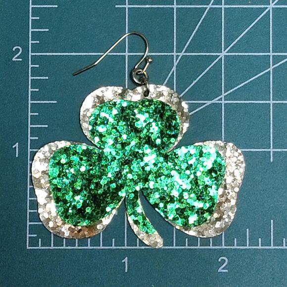 St Patricks Day Earrings 3 Leaf Clover Green Gold Glitter Dangle Sparkly Holiday - Picture 3 of 5